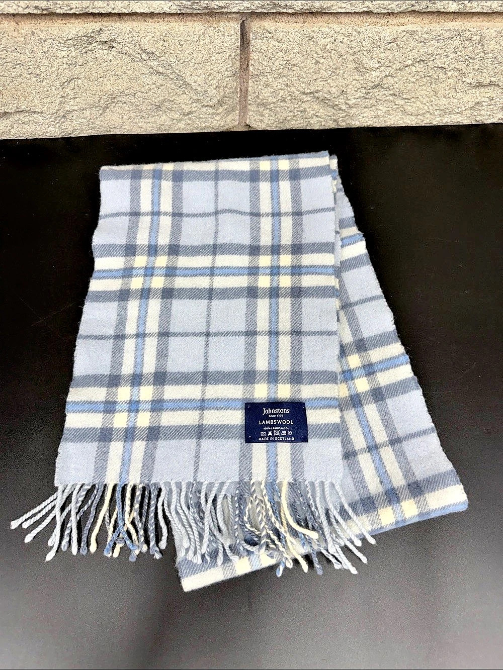 Johnstons of Elgin 100% Lambswool Plaid Scarf – Made in Scotland
